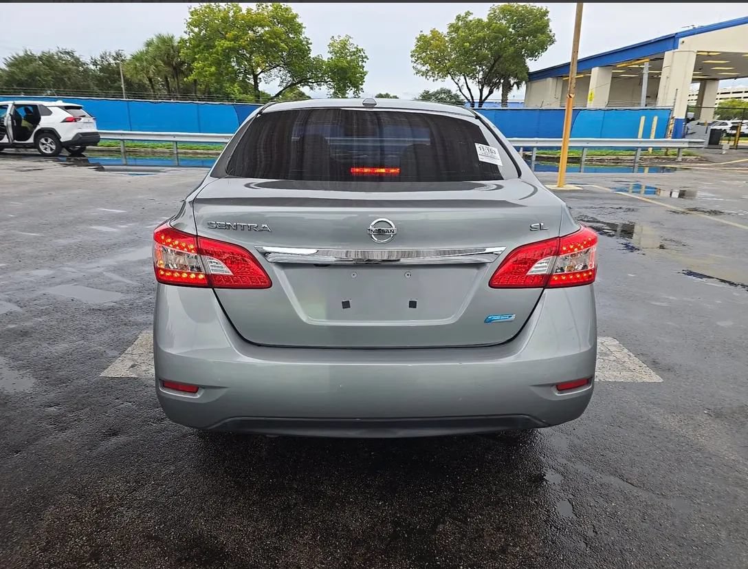Used 2013 Nissan Sentra SL w/ Premium Pkg FWD image 5