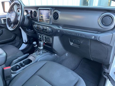 Used 2023 Jeep Wrangler Willys image 55
