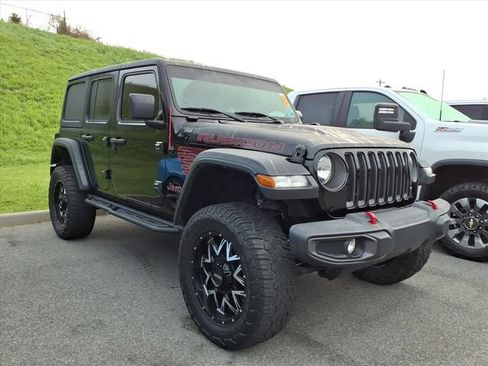 Used 2021 Jeep Wrangler Unlimited Rubicon w/ Cold Weather Group AWD/4WD image 10