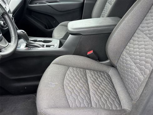 Used 2021 Chevrolet Equinox LT AWD/4WD image 11
