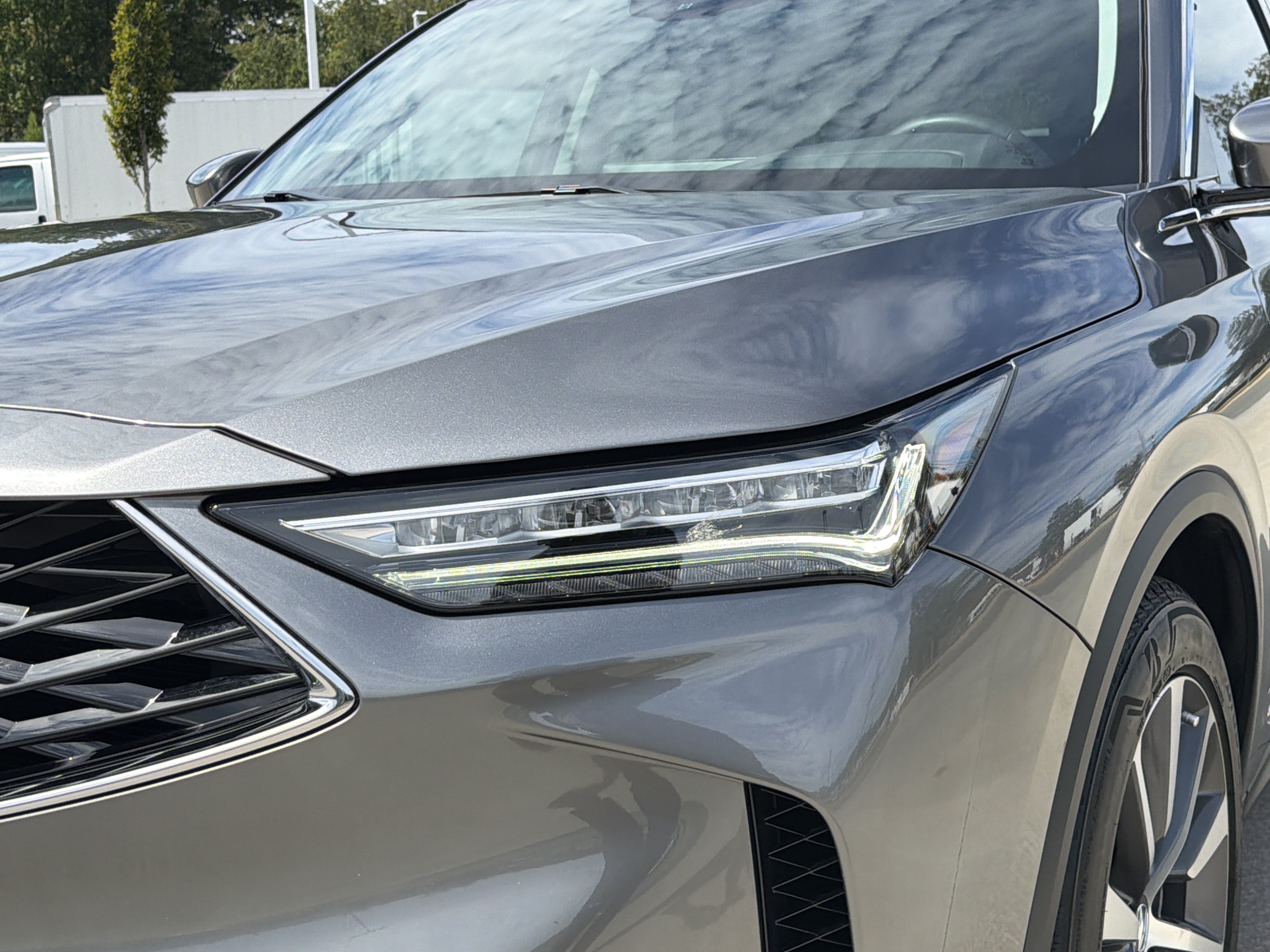 Used 2025 Acura MDX w/ Technology Package FWD image 6
