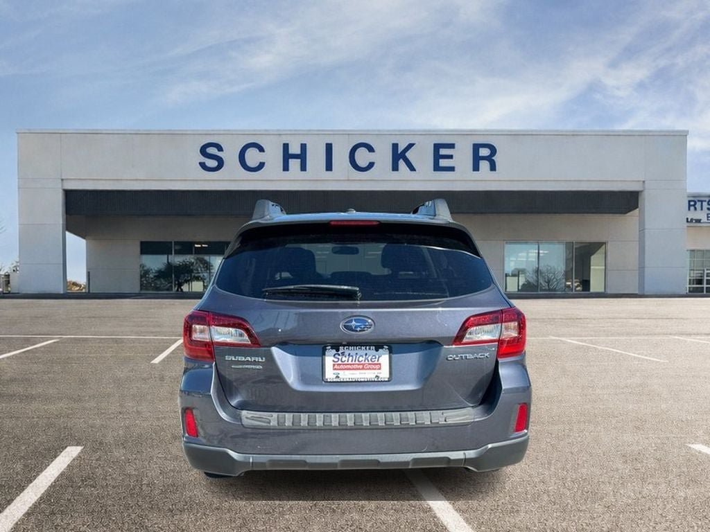 Used 2015 Subaru Outback 2.5i Limited AWD/4WD image 4