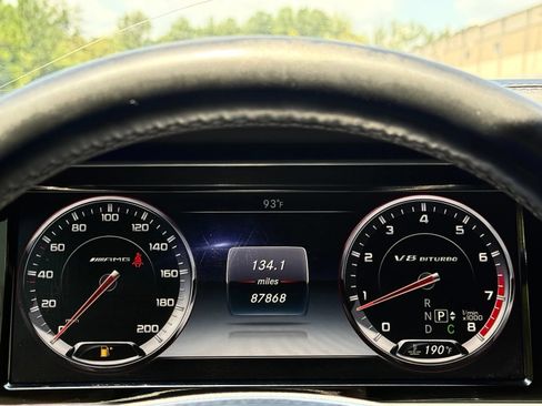 Used 2015 Mercedes-Benz S 63 AMG 4MATIC Sedan image 28