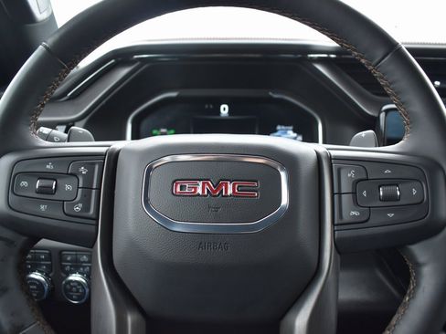 Certified 2024 GMC Sierra 1500 AT4 w/ Technology Package image 19