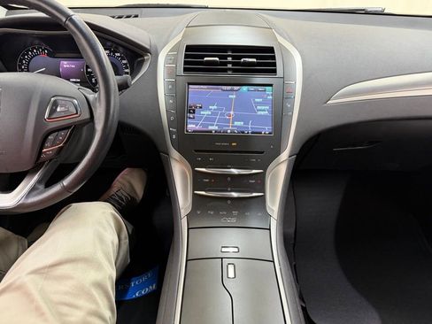 Used 2014 Lincoln MKZ AWD w/ Equipment Group 102A Reserve image 23