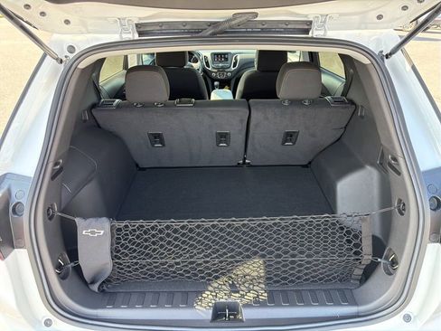 Used 2022 Chevrolet Equinox LT AWD/4WD image 18