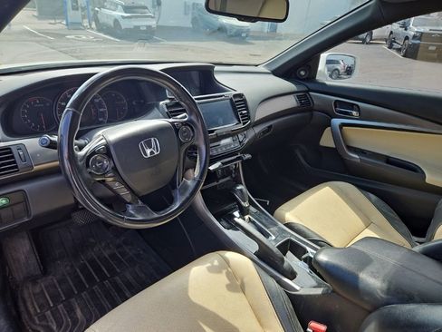 Used 2017 Honda Accord EX-L image 11