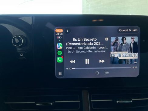 Used 2024 Chevrolet Trax LS w/ LS Convenience Package image 35