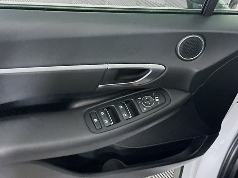 Used 2025 Hyundai Sonata SEL image 15