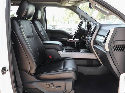 Used 2021 Ford F250 Lariat w/ Lariat Value Package image 37