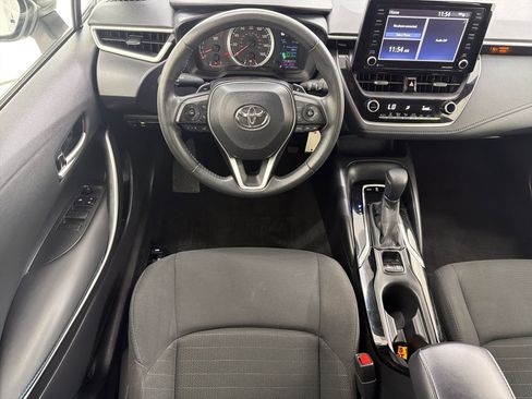 Used 2022 Toyota Corolla SE image 4
