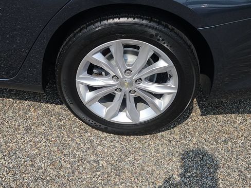 Used 2020 Chevrolet Malibu LT FWD image 8