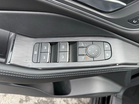 New 2026 Nissan Rogue Platinum w/ Platinum Premium Package image 11