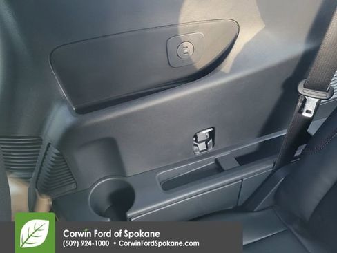 New 2026 Ford Explorer ST-Line w/ ST-Line Street Pack image 12