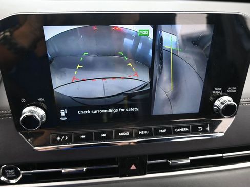 Used 2023 Mitsubishi Outlander SE image 21