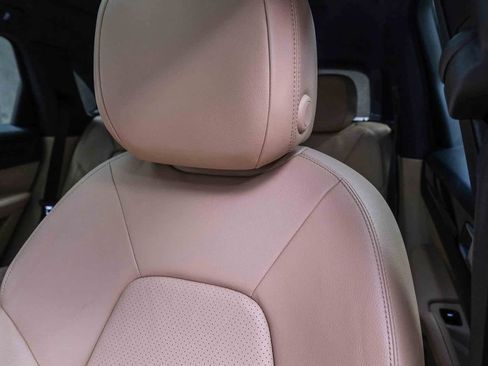 Used 2020 Porsche Cayenne image 22