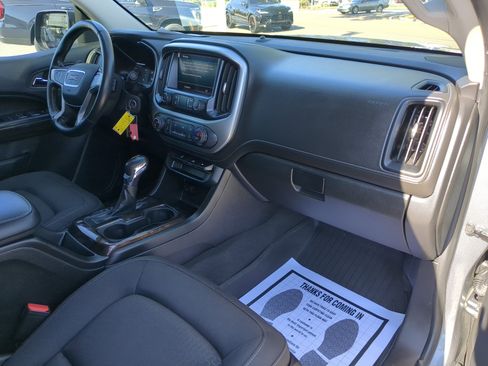 Used 2022 GMC Canyon Elevation w/ Trailering Package image 11