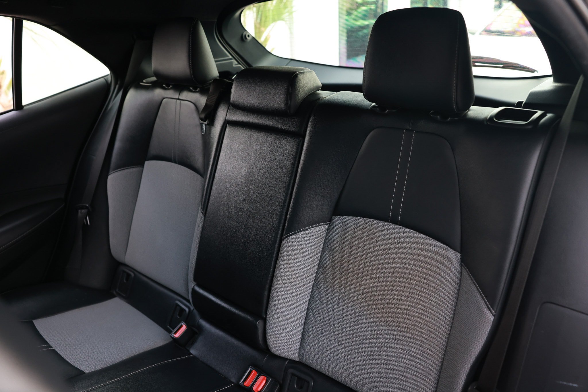 Used 2021 Toyota Corolla XSE FWD image 12
