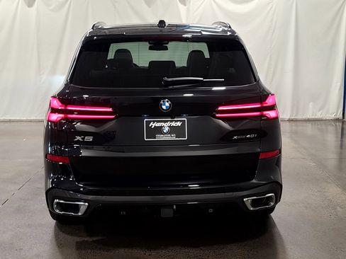 Used 2026 BMW X5 xDrive40i w/ M Sport Package AWD/4WD image 7