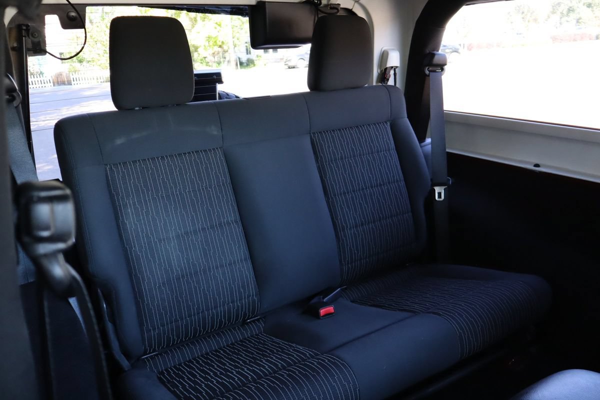 Used 2012 Jeep Wrangler Sahara w/ Connectivity Group AWD/4WD image 20