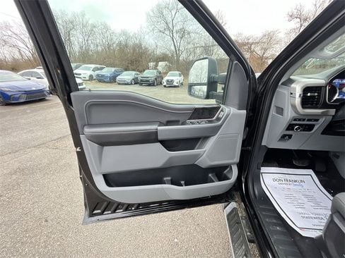 Used 2023 Ford F150 XLT w/ Equipment Group 302A High image 5