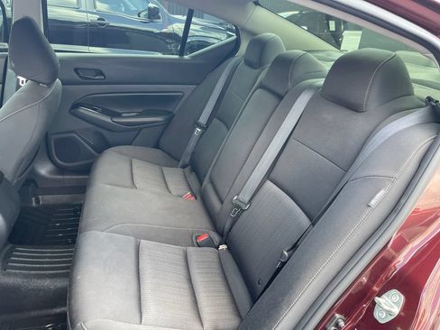 Used 2023 Nissan Altima 2.5 SV FWD image 14