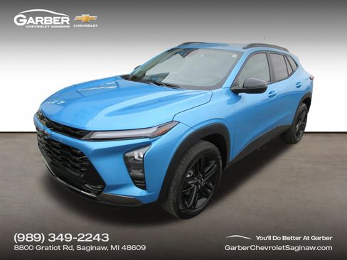 Used 2025 Chevrolet Trax ACTIV w/ Driver Confidence Package image 1