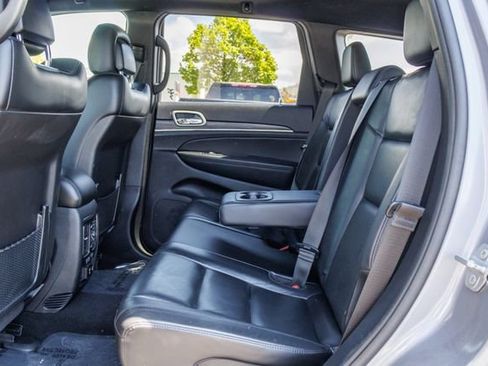 Used 2021 Jeep Grand Cherokee Limited AWD/4WD image 8