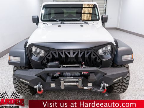 Used 2018 Jeep Wrangler Unlimited Sport S AWD/4WD image 7