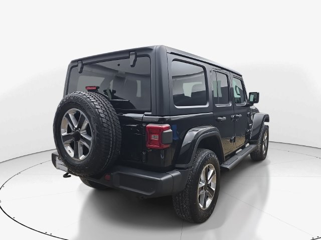 Used 2019 Jeep Wrangler Unlimited Sahara AWD/4WD image 6