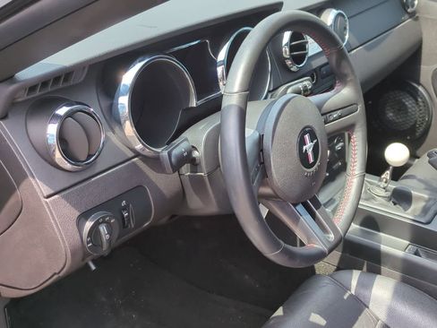 Used 2007 Ford Mustang GT RWD image 10