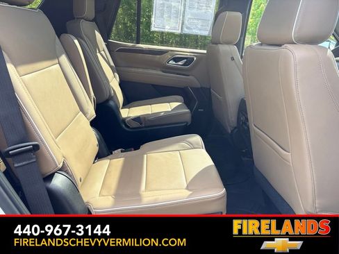 Used 2021 Chevrolet Tahoe Premier w/ Premium Package AWD/4WD image 42