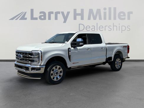 New 2026 Ford F250 Lariat w/ Lariat Ultimate Package AWD/4WD image 1