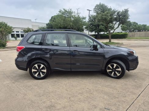 Used 2018 Subaru Forester 2.5i w/ Alloy Wheel Package AWD/4WD image 5