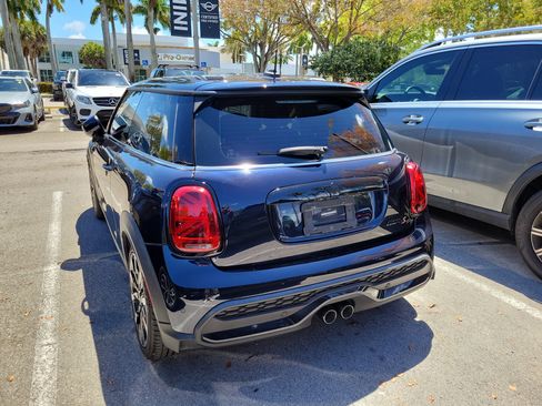 Used 2023 MINI Cooper S image 4