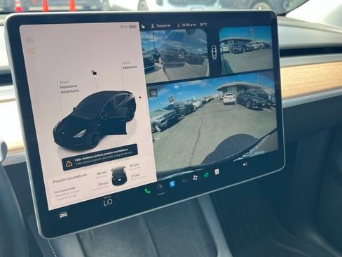 Used 2025 Tesla Model Y Performance AWD/4WD image 21
