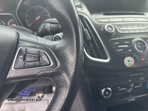 Used 2015 Ford Focus ST FWD image 27