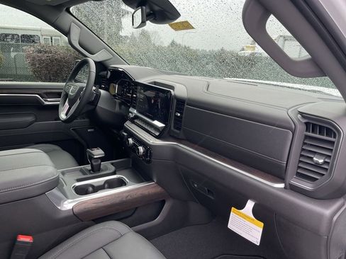 New 2026 GMC Sierra 1500 SLT AWD/4WD image 30