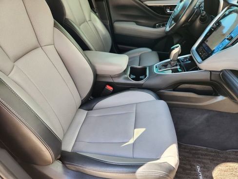 Used 2022 Subaru Outback Limited w/ Popular Package #2 AWD/4WD image 15