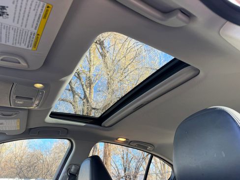 Used 2014 INFINITI Q50 Premium w/ Navigation Package image 17