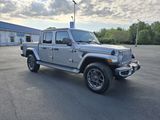 Used 2020 Jeep Gladiator Overland image 5