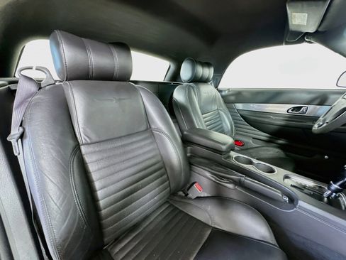 Used 2002 Ford Thunderbird RWD image 22
