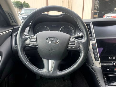 Used 2015 INFINITI Q50 AWD w/ Moonroof Package image 38