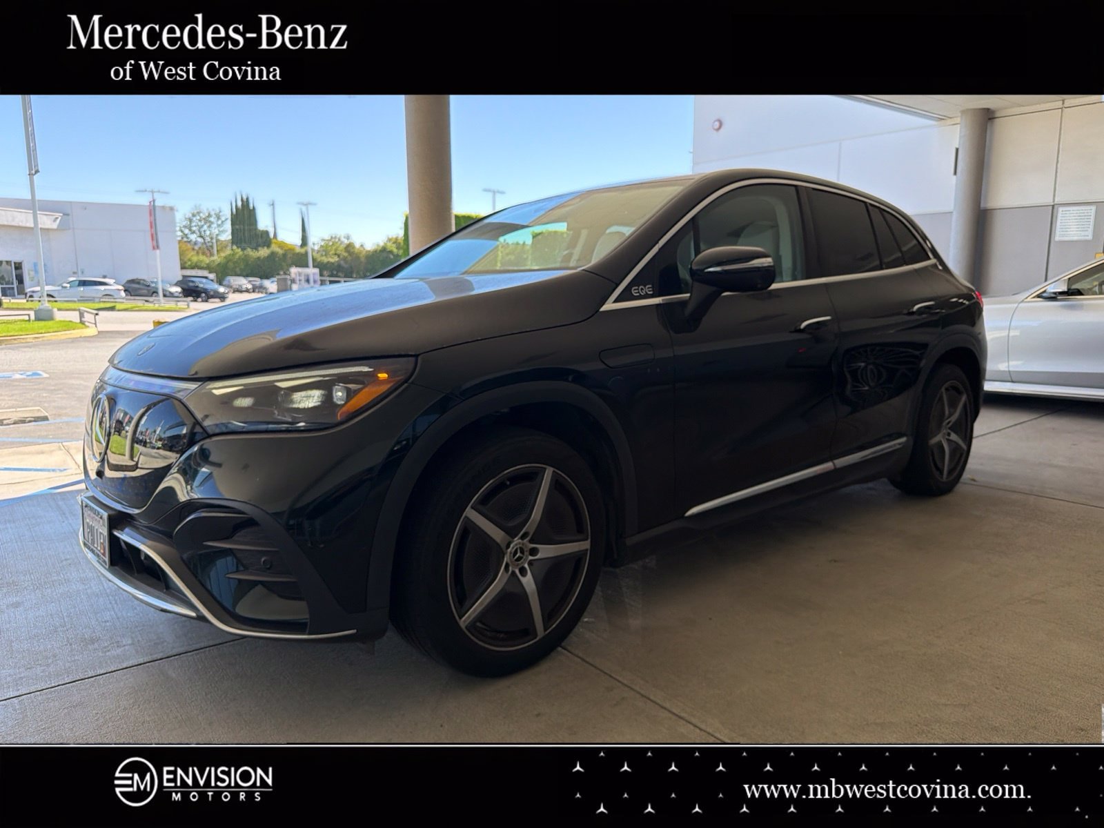 Certified 2023 Mercedes-Benz EQE 500 4MATIC SUV image 1