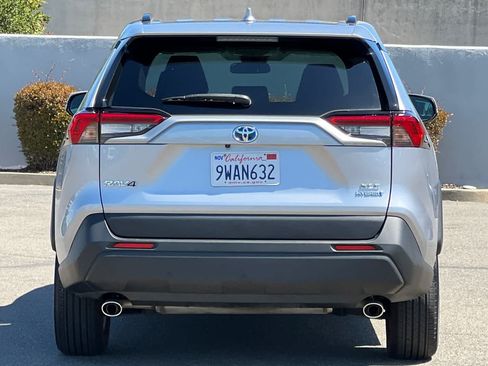 Certified 2024 Toyota RAV4 XLE w/ Convenience Package AWD/4WD image 8
