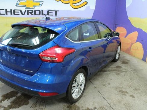 Used 2018 Ford Focus Titanium image 5