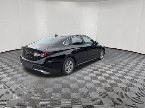 Used 2026 Hyundai Sonata SE FWD image 20