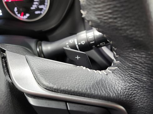 Used 2020 Subaru Ascent Premium w/ Convenience Package image 10