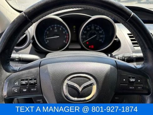 Used 2012 MAZDA MAZDA3 i Touring FWD image 17