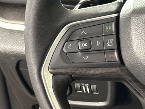 New 2026 Jeep Grand Cherokee Limited image 17